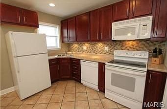 2nd image of 1169 Darding Dr