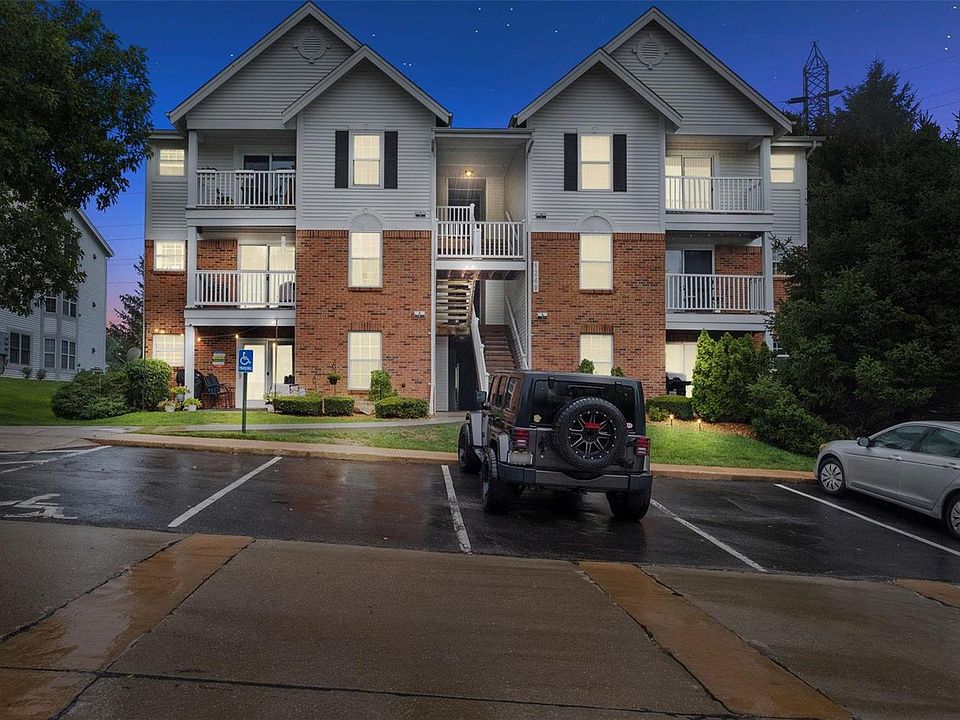 1st image of 1249 Woodland Point Dr APT I