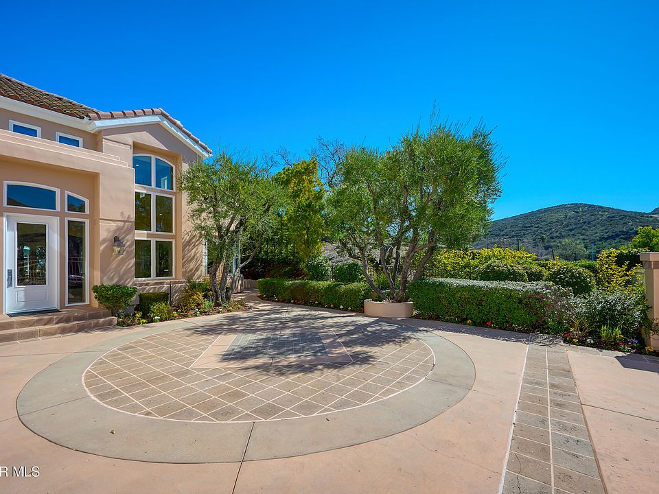 1st image of 1601 Vista Oaks Way
