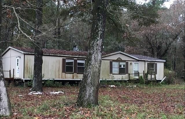 1st image of 19110 Groveway Dr