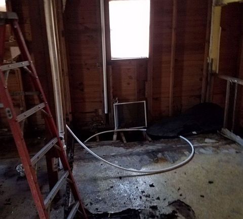 3rd image of 1200 E Pulaski St