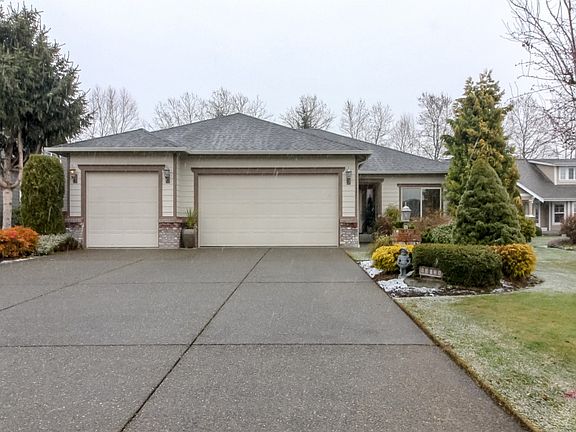 2nd image of 15021 148th Avenue Ct E
