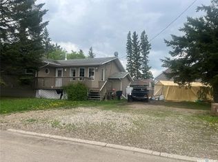 100 1st Ave SW, Wadena, SK S0A4J0