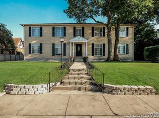 152 Terrell Rd, Alamo Heights, TX 78209