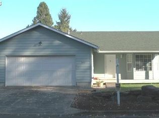 505 Stowers St, Molalla, OR 97038
