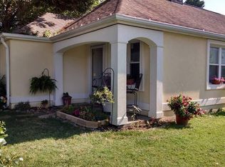 858 Arctic Ave, Virginia Beach, VA 23451