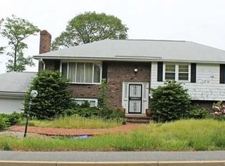 52 Evergreen Ave, Braintree, MA 02184