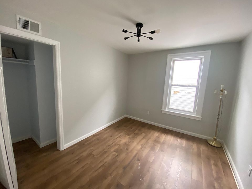 2nd image of 24 Joyce Kilmer Ave APT 1