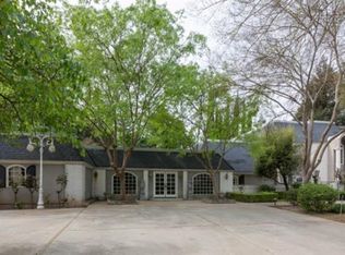 5553 N Parrish Way, Fresno, CA