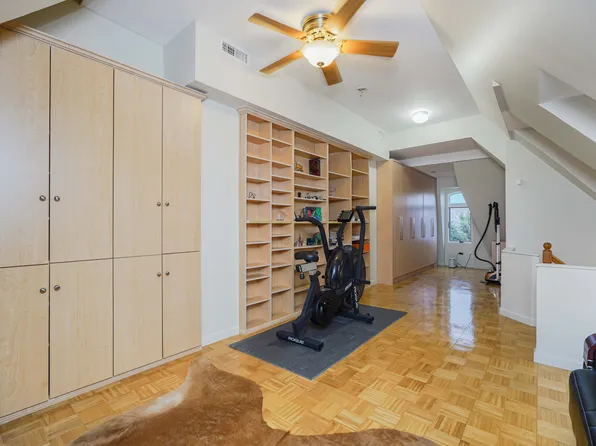 2221 East 69th Street image 12 of 15