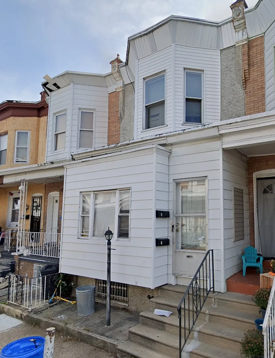 5630 Pemberton Street - 1st F... — Photo 1