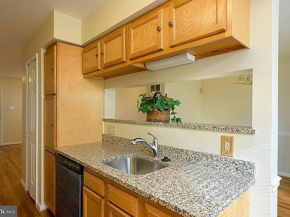 4th image of 1713 Wood Carriage Way