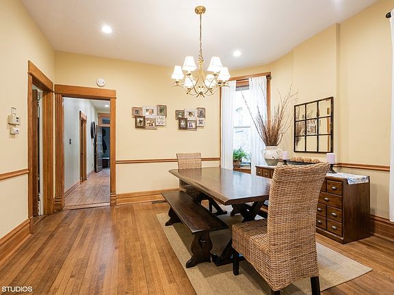 5th image of 4052 N Paulina St #1
