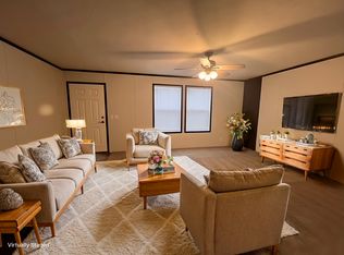 3510 N 9th St #327, Carter Lake, IA 51510