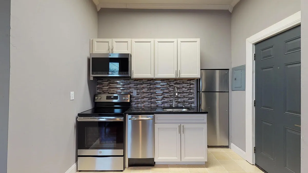 Building Photo - 315 S Beech St #1