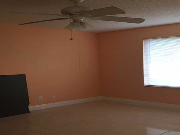 5th image of 993 Coral Club Dr #993