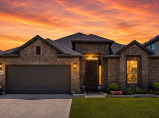 1919 Huron Dr, Forney, TX 75126