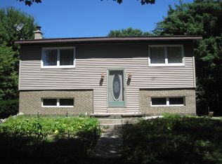 2500 Fruitvale Rd, Montague, MI 49437