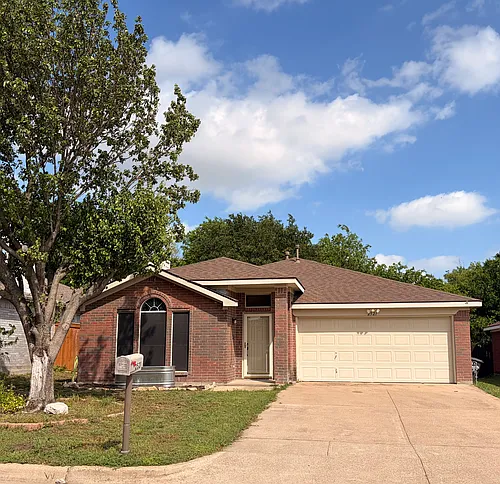 2521 Ensenada Ln Photo 1