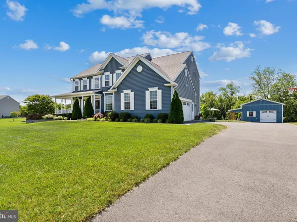 7277 Hattery Farm Ct, Mount Airy, MD 21771