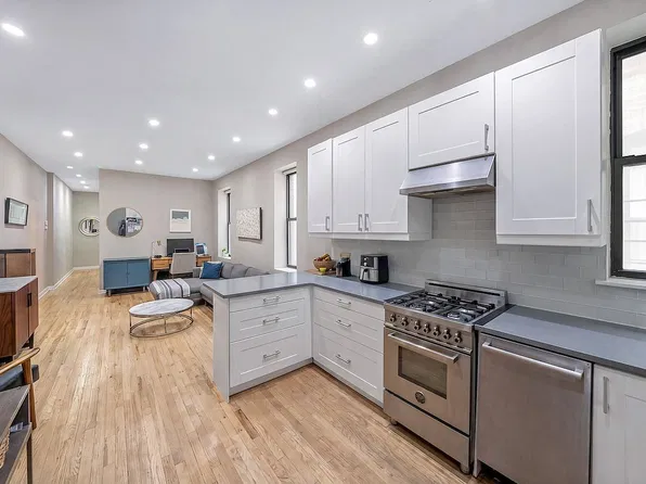 307 W 111th St APT 3W, New York, NY 10026