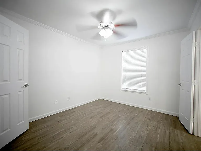 Forest Oaks Apartments — Photo 12