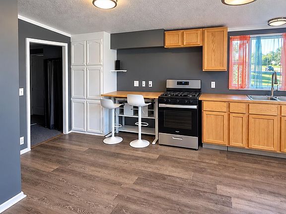 5th image of 6139 Dorr St