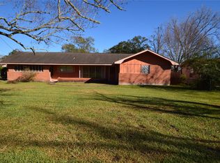 120 E Hooks St, Sour Lake, TX 77659