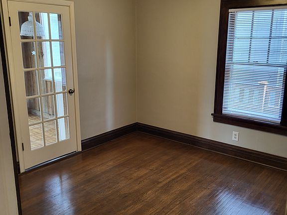 5th image of 310 Whittier Ave #2