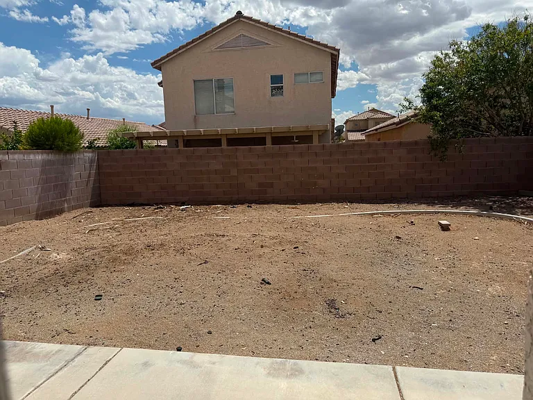 7989 Blue Brook Dr — Photo 12