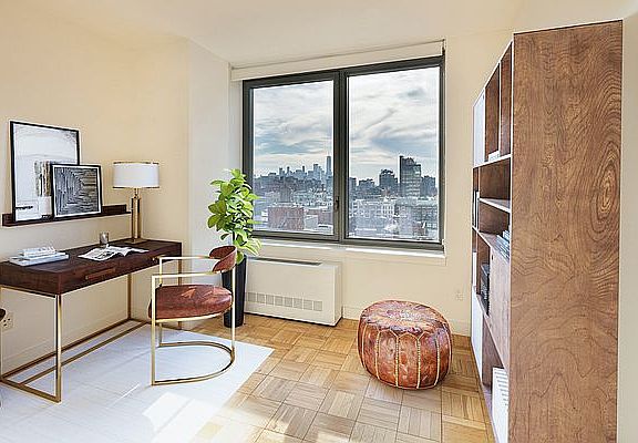 3rd image of 312 11th Ave APT 24K