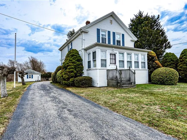 546 Jepson Ln, Middletown, RI 02842