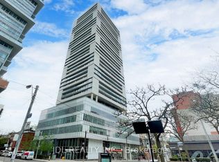 89 McGill St #2404, Toronto, ON M5B 0B1