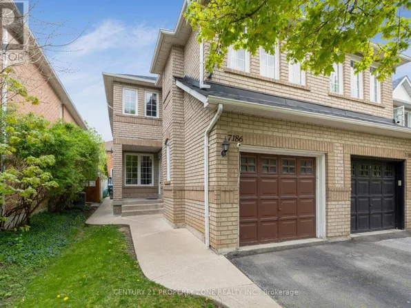 7186 Waldorf Way, Mississauga, ON L5N 7P8