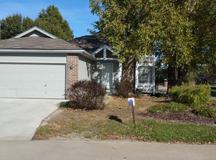 3500 SW Willow Brook Ln, Topeka, KS 66614