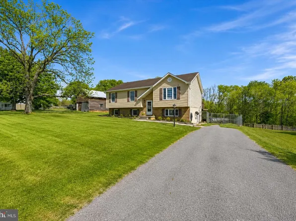 25996 Old Valley Pike, Toms Brook, VA 22660