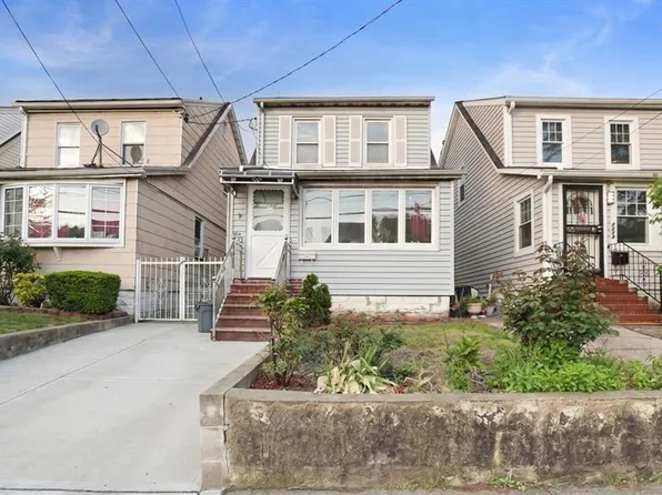 9023 207 Street, Queens Village, NY 11428