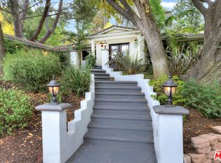 15514 Del Gado Dr, Sherman Oaks, CA 91403