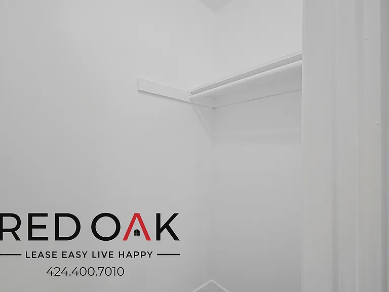 6501 Cherry Ave #8 — Photo 17
