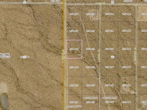 4564 S Garnet Rd, Golden Valley, AZ 86413