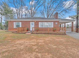660 Audubon Dr, Danville, VA 24540