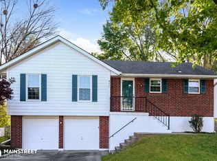 417 SE Nathan Pass, Lees Summit, MO 64063