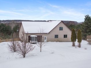 12345 Hebron Mail Rd, Cheboygan, MI 49721