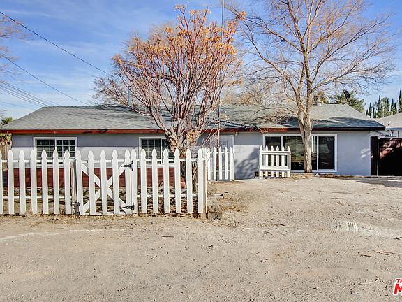 3rd image of 1221 Savanna Dr