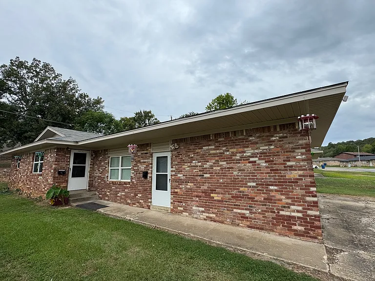 5701A Sonora Dr — Photo 1