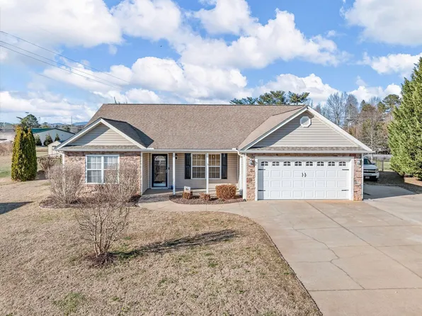 224 Homer Johnson Ct, Inman, SC 29349