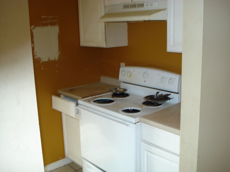 2nd image of 10615 Landseer Dr