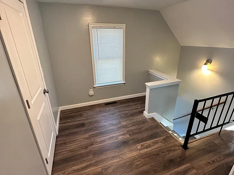 541 Mount Hope St #541 — Photo 7