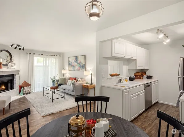 14200 NE 171St Street #E-107, Woodinville, WA 98072