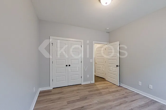 7071 Shadesbrook Cir — Photo 12